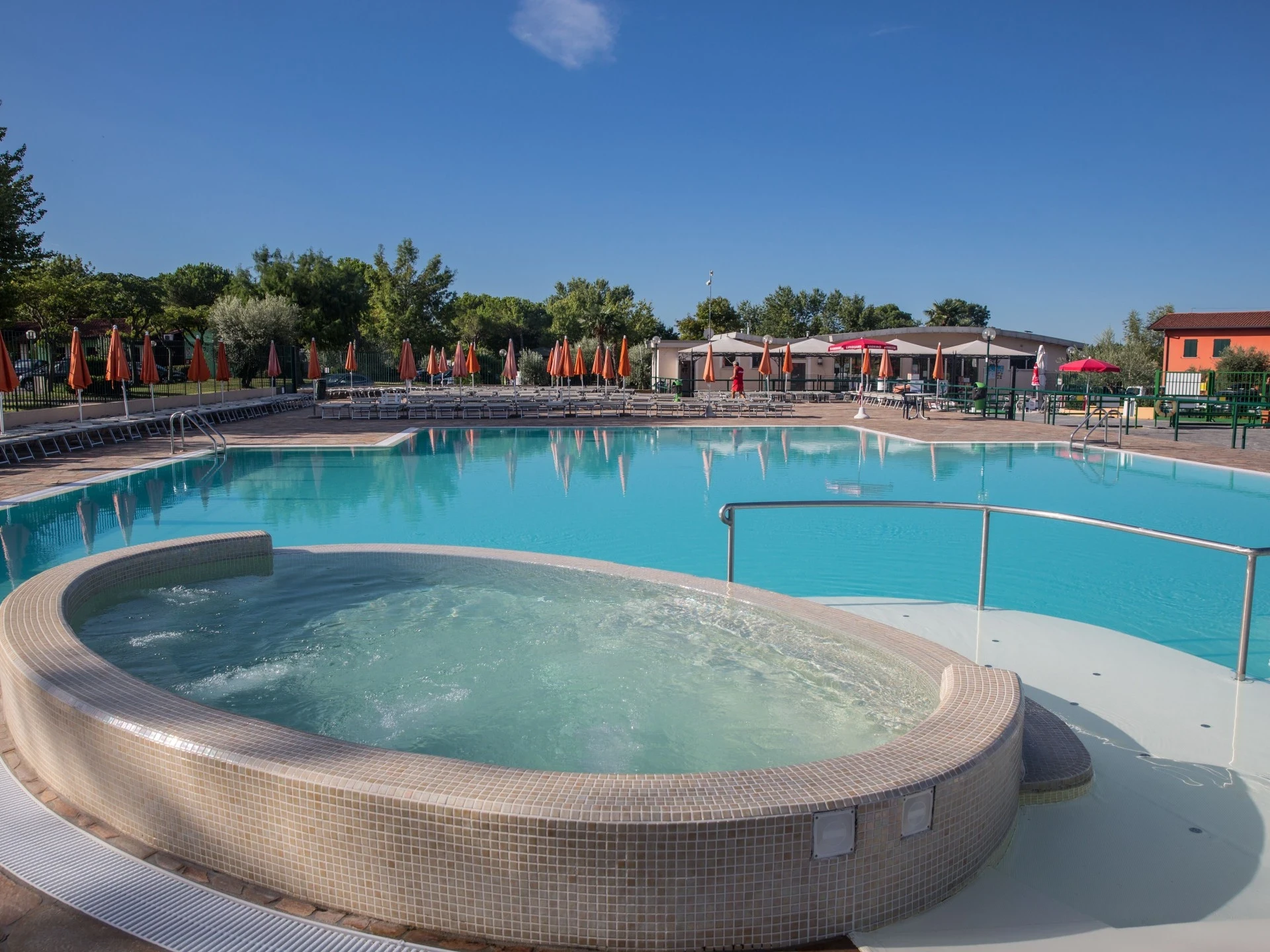 Come enjoy Camping Garda Village  Estivotravel