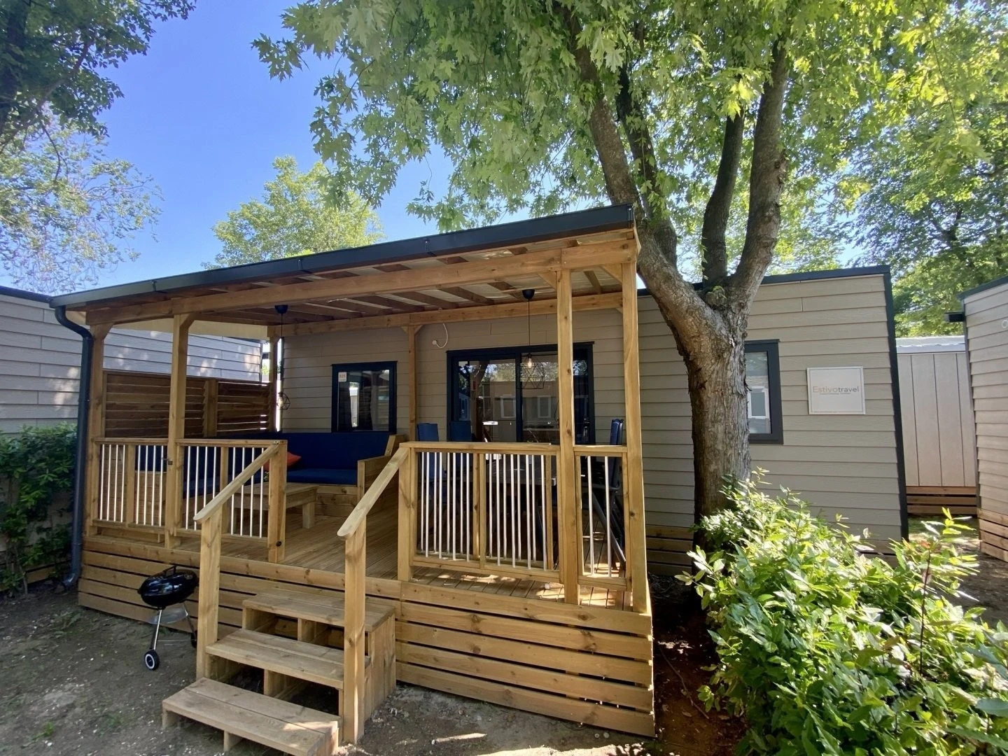 Discover our own mobile homes