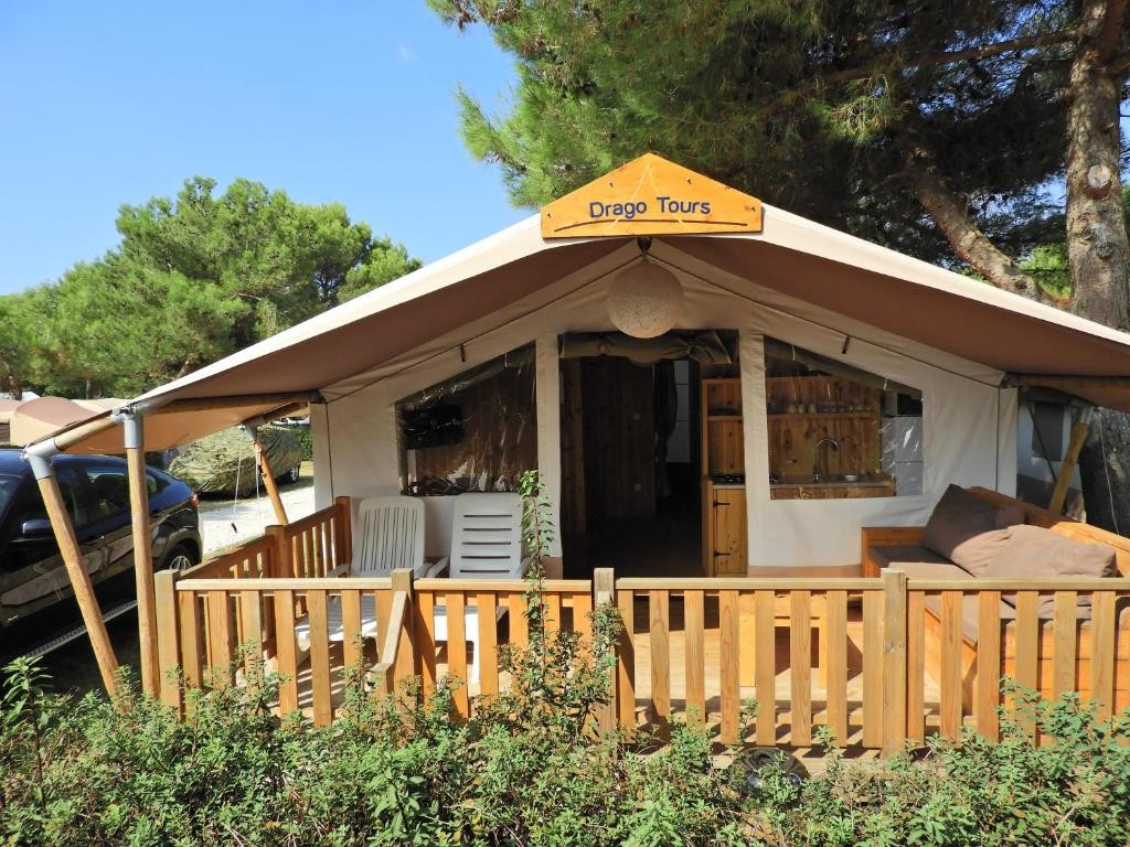 Lodgetent Holiday Deluxe Airco