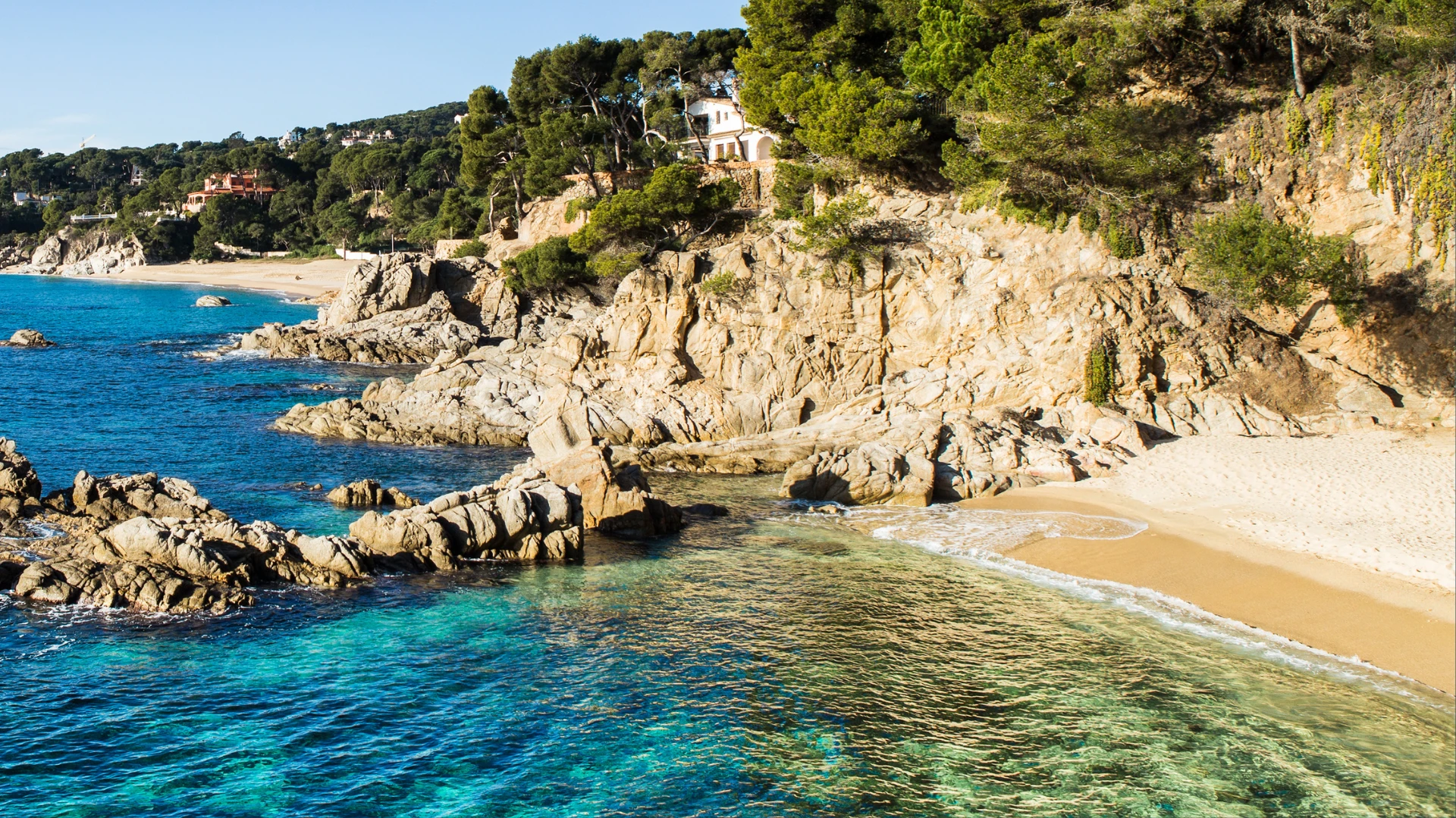 Camping holidays by the sea