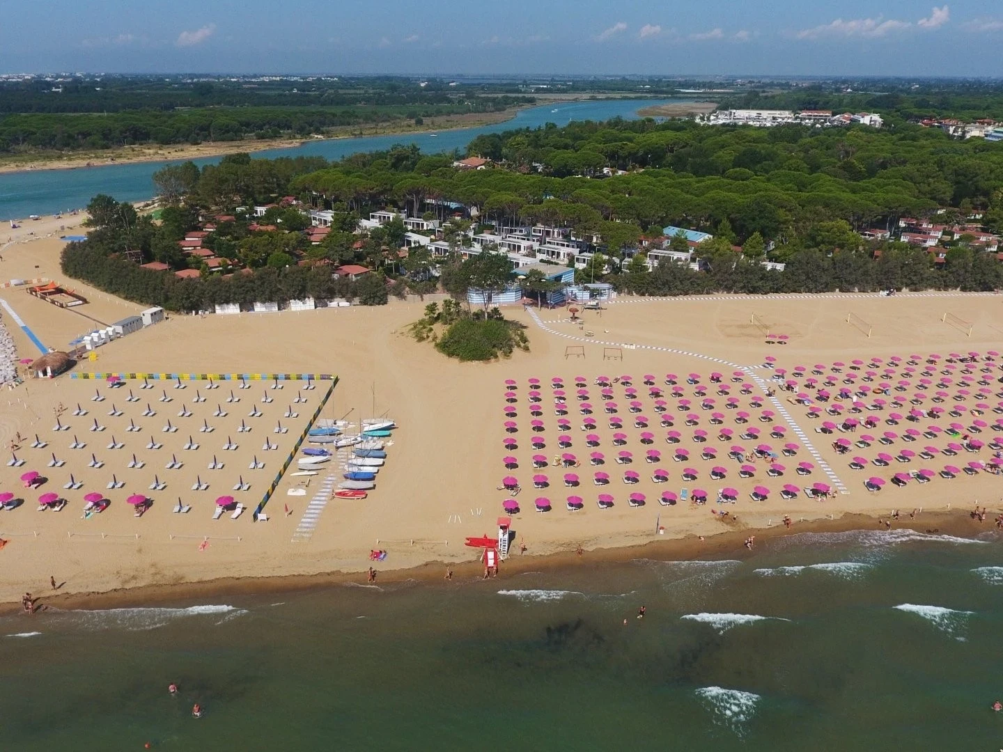 Genieen Sie Camping Village Pino Mare mit Estivotravel
