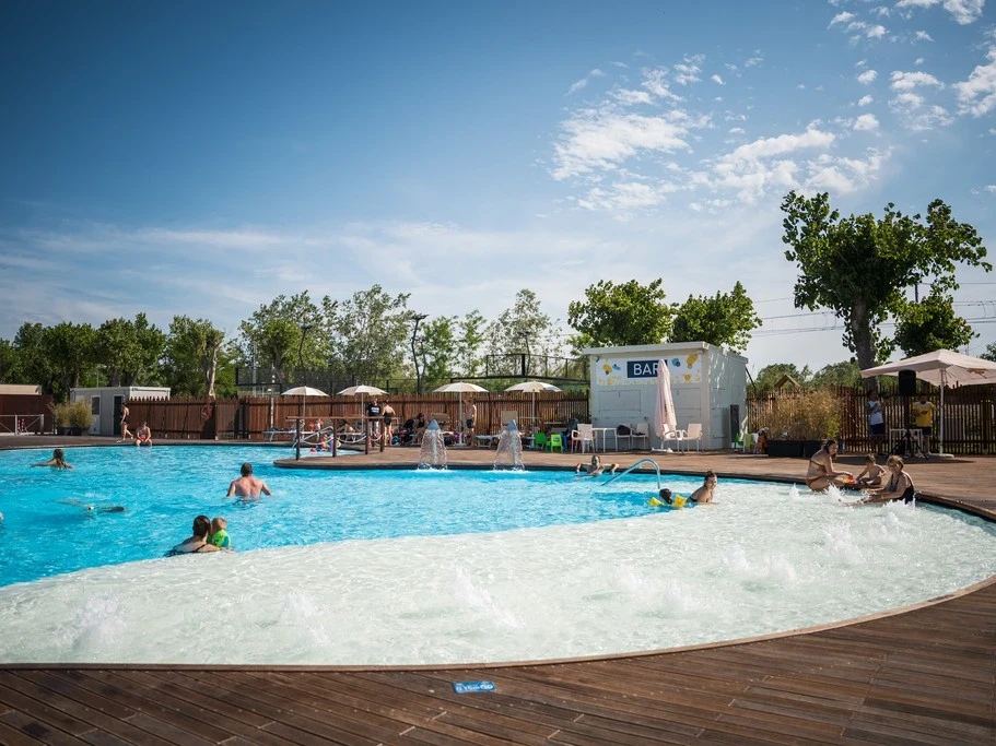 aufblasbare camping matratze AirTrek Mat – Aufblasbare Campingmatratze Mit Fußpumpe Und Ergonomischem  Komfort