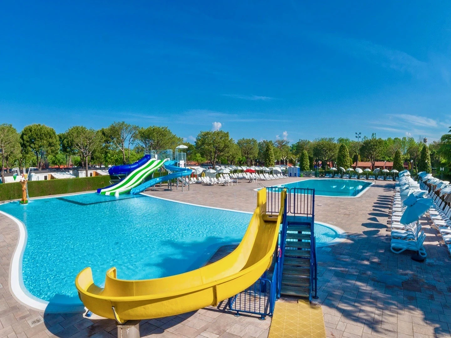 Genieen Sie Camping Del Garda Village and Camping | Estivotravel